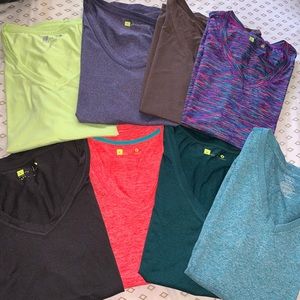 Bundle of 8 workout tees!